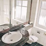 Auswaerts - Dein Bed & Breakfast 3*
