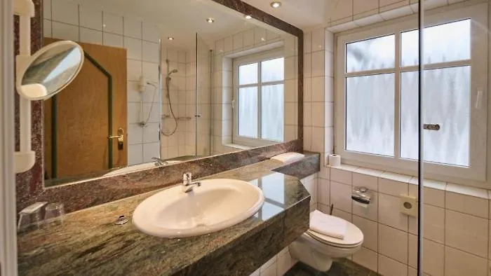 Auswaerts - Dein שמאלנברג