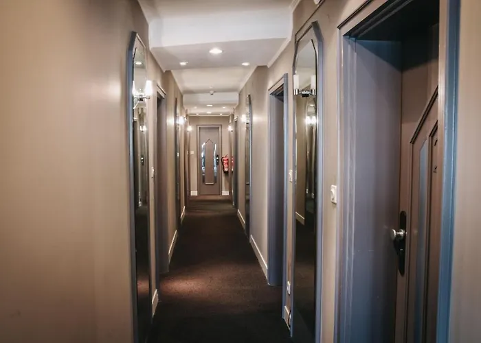 Auswaerts - Dein 3* שמאלנברג