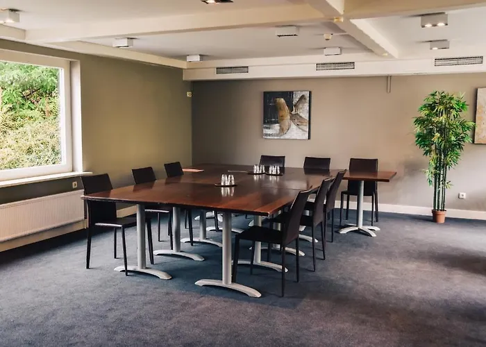 Auswaerts - Dein 3* שמאלנברג